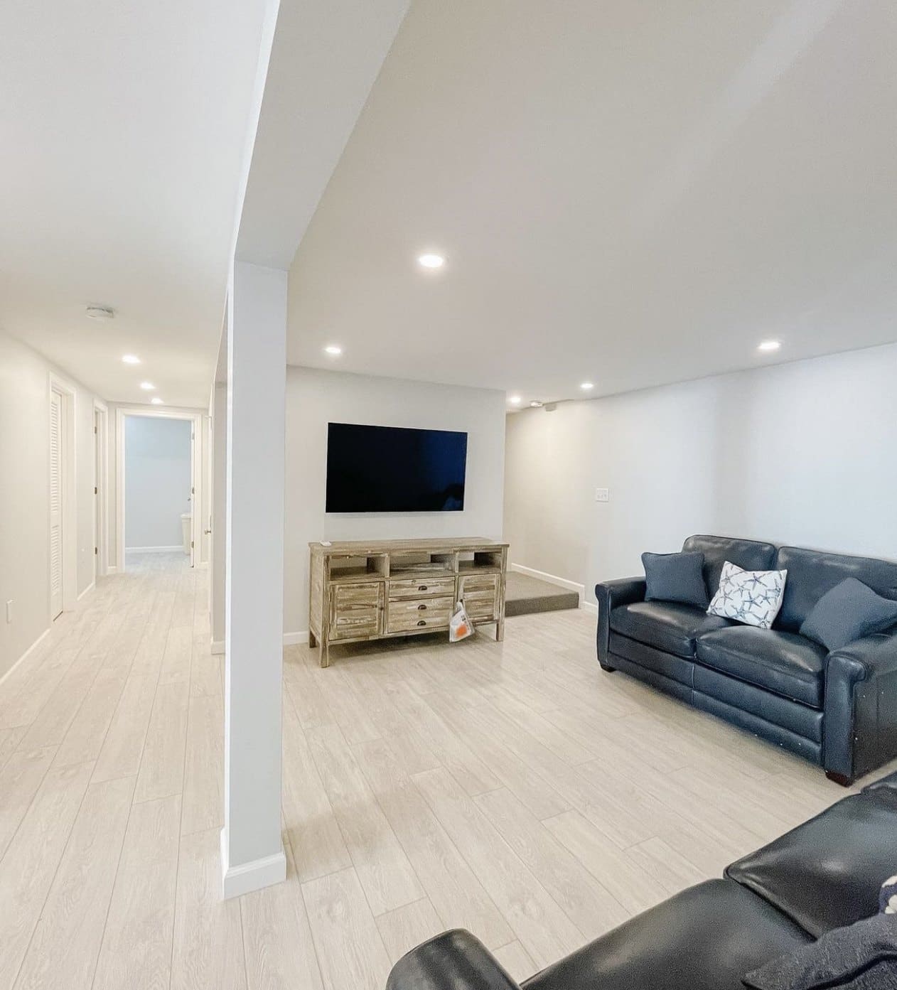 Sleek living room cleaning in Yarmouth MA - Sartori Cleaning